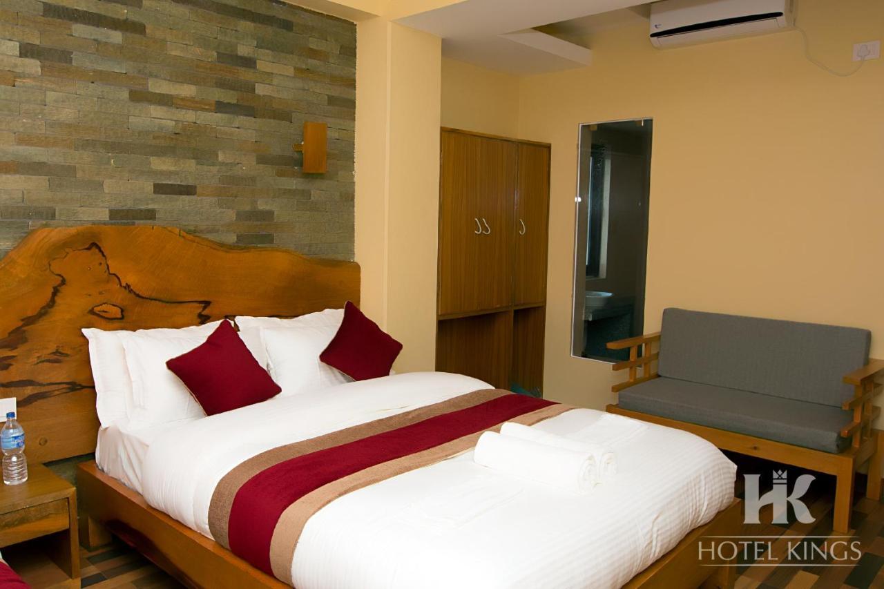 Hotel Kings Pokhara Exterior photo