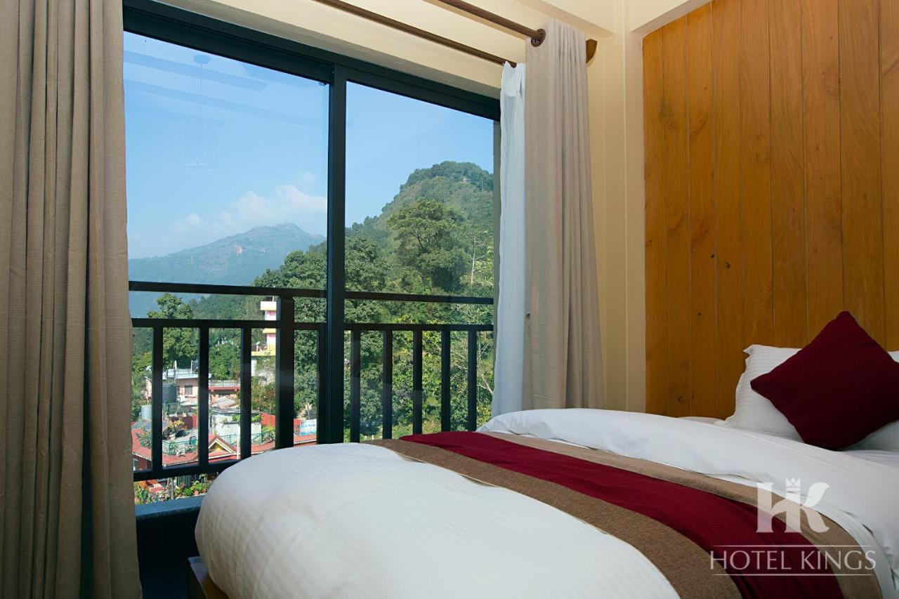 Hotel Kings Pokhara Exterior photo